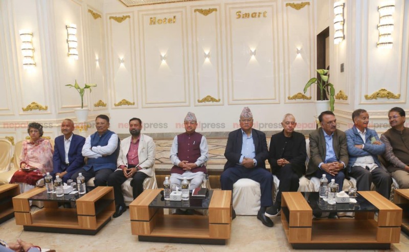 अपदस्त सभापति देउवा पक्षिय कांग्रेस नेताहरु रणनीतिक तयारी गर्न छलफलमा जुटे!